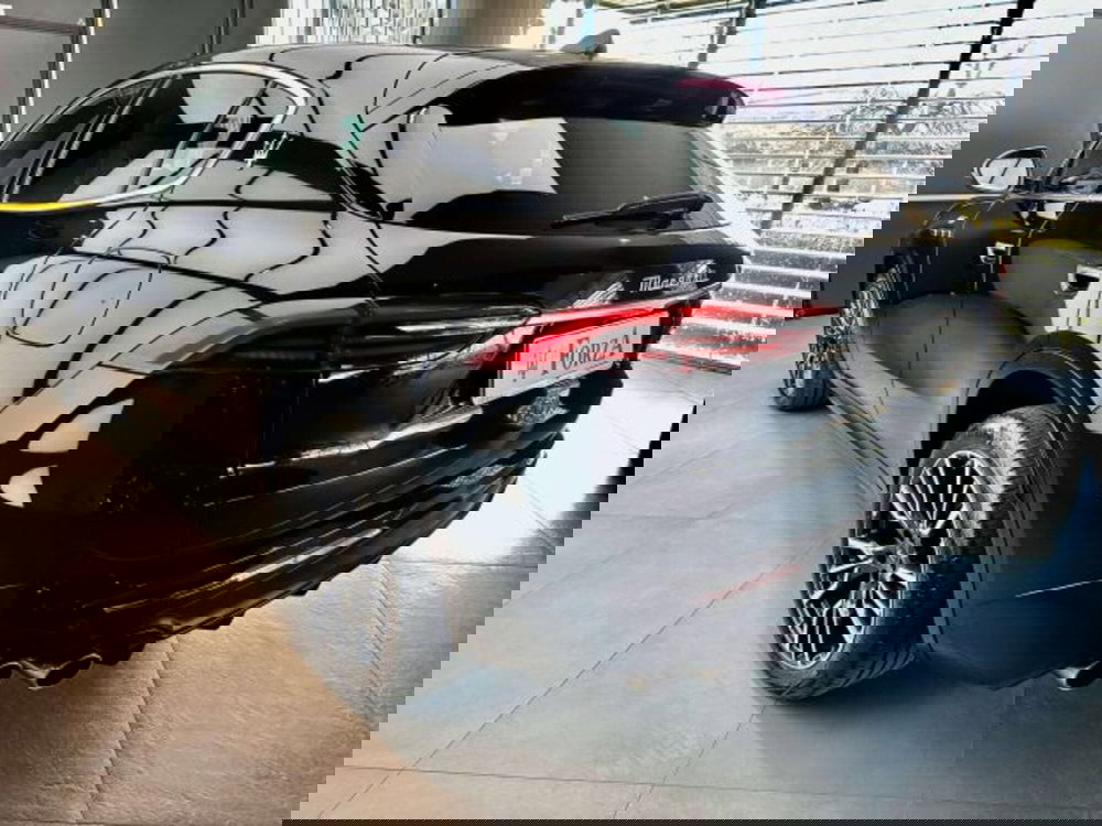 Maserati Grecale usata a Torino (8)