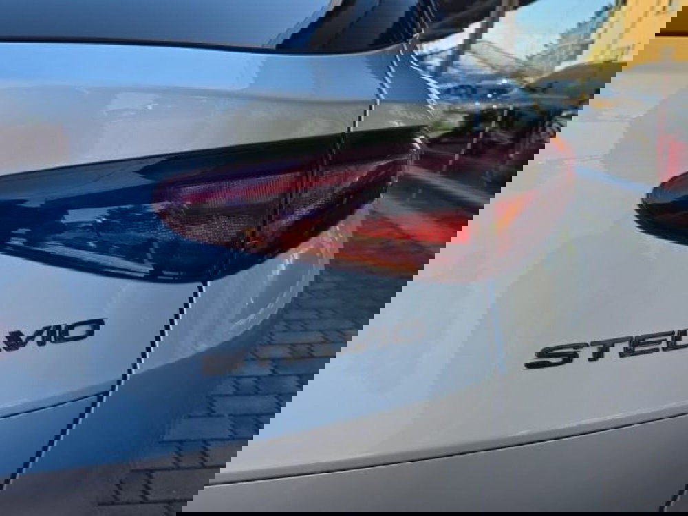 Alfa Romeo Stelvio usata a Monza e Brianza (15)