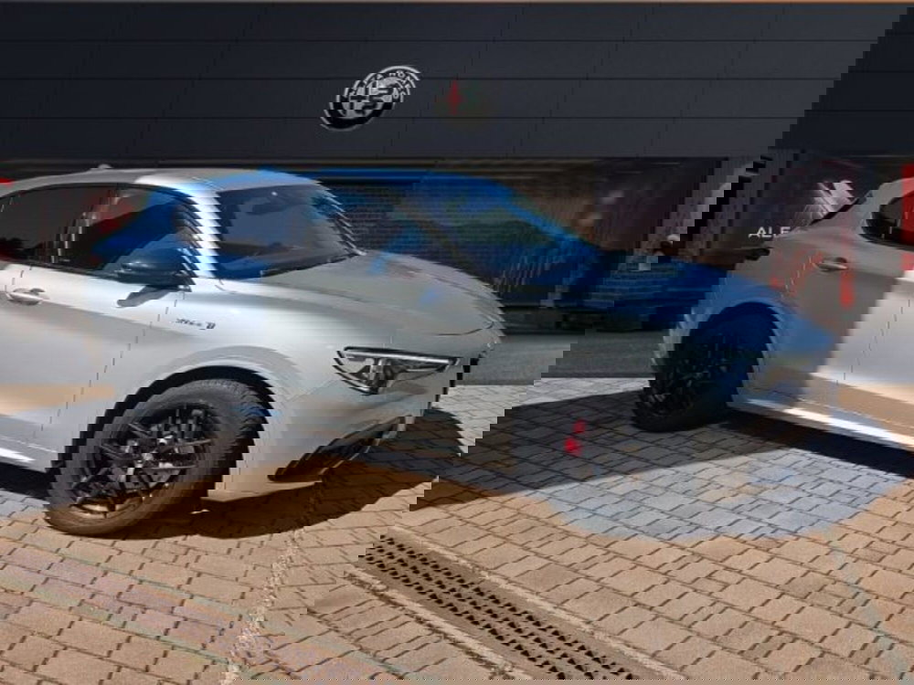 Alfa Romeo Stelvio usata a Monza e Brianza (3)