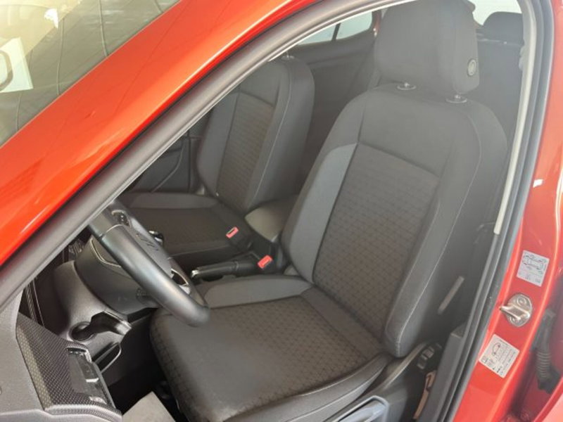 Volkswagen T-Cross usata a Cuneo (14)