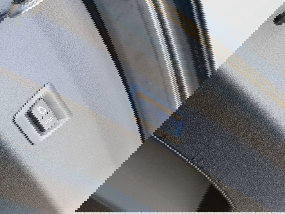 BMW Serie 1 usata a Ascoli Piceno (16)