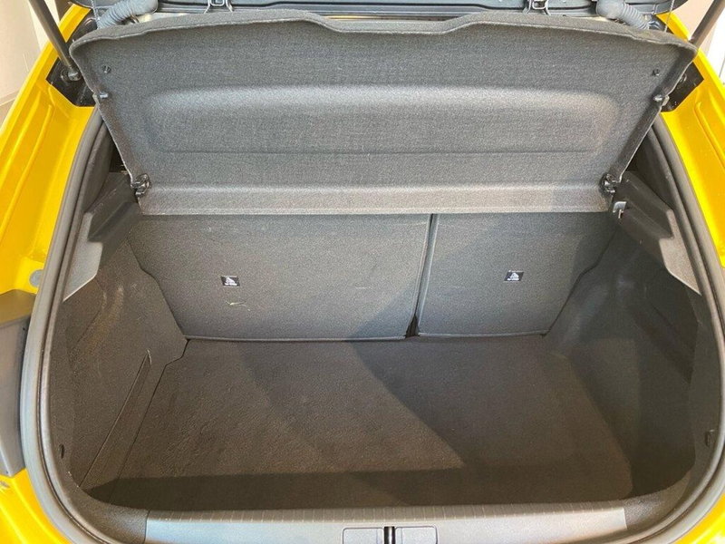 Peugeot 208 usata a Torino (9)