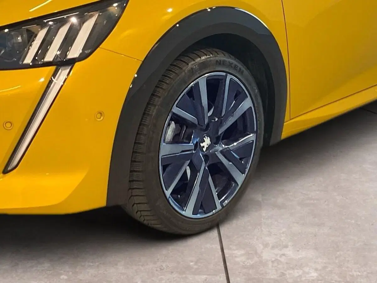 Peugeot 208 usata a Torino (15)
