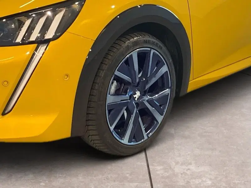Peugeot 208 usata a Torino (15)
