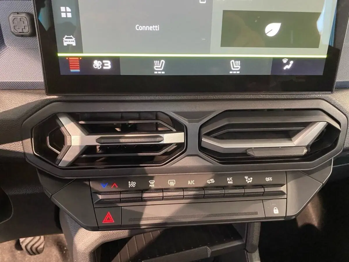 Dacia Duster Van usata a Torino (11)
