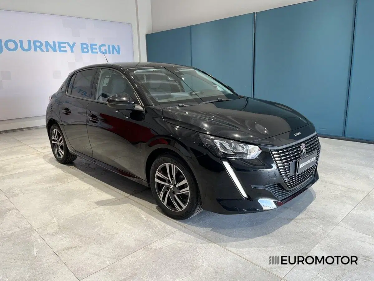 Peugeot 208 usata a Bari (3)