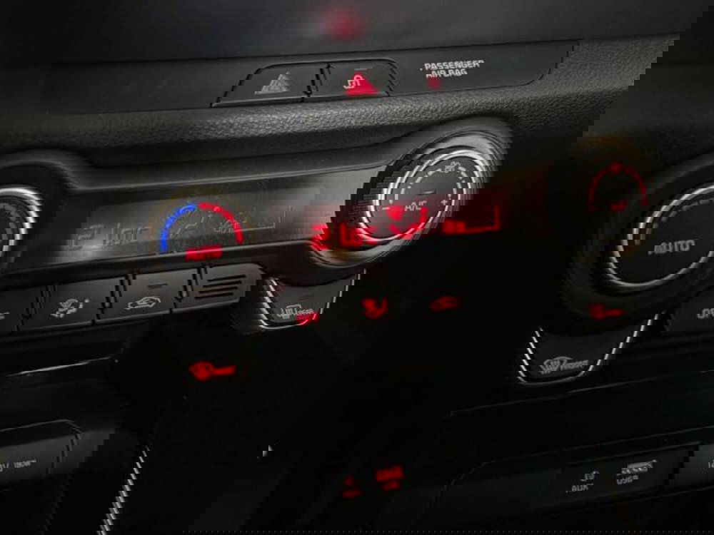 Kia Stonic usata a Bologna (16)