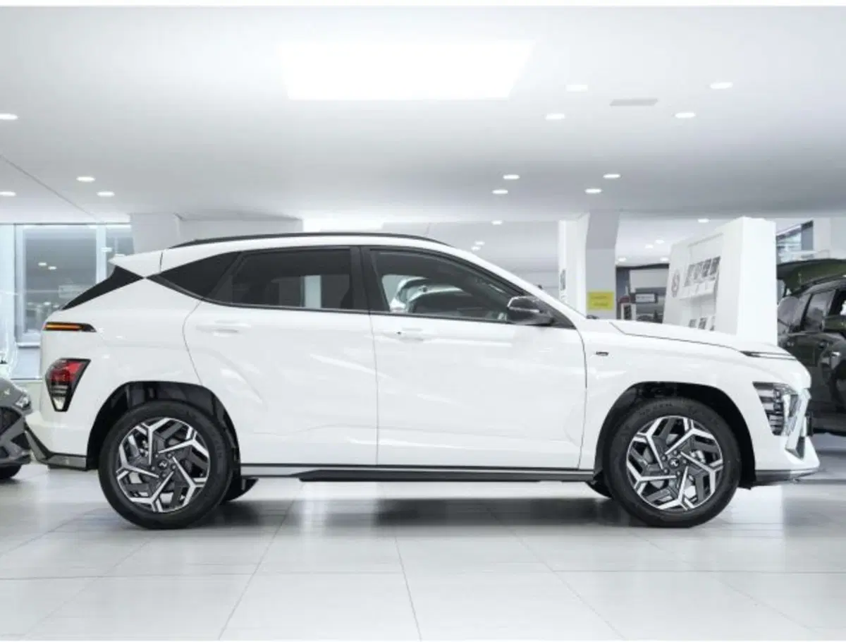 Hyundai Kona nuova a Bologna (2)