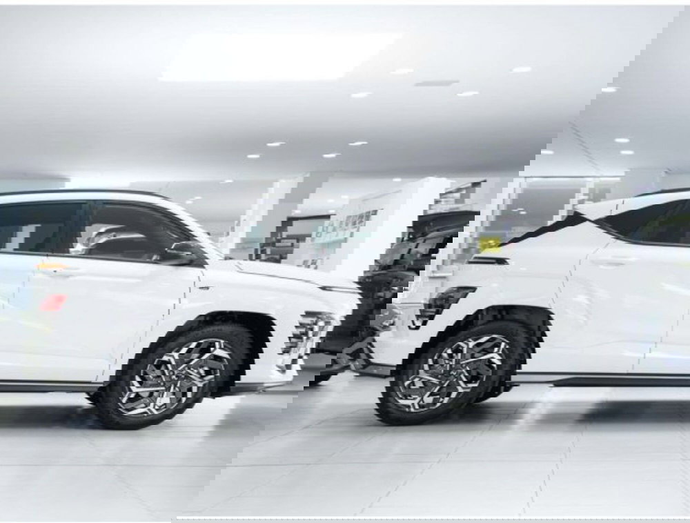 Hyundai Kona nuova a Bologna (2)