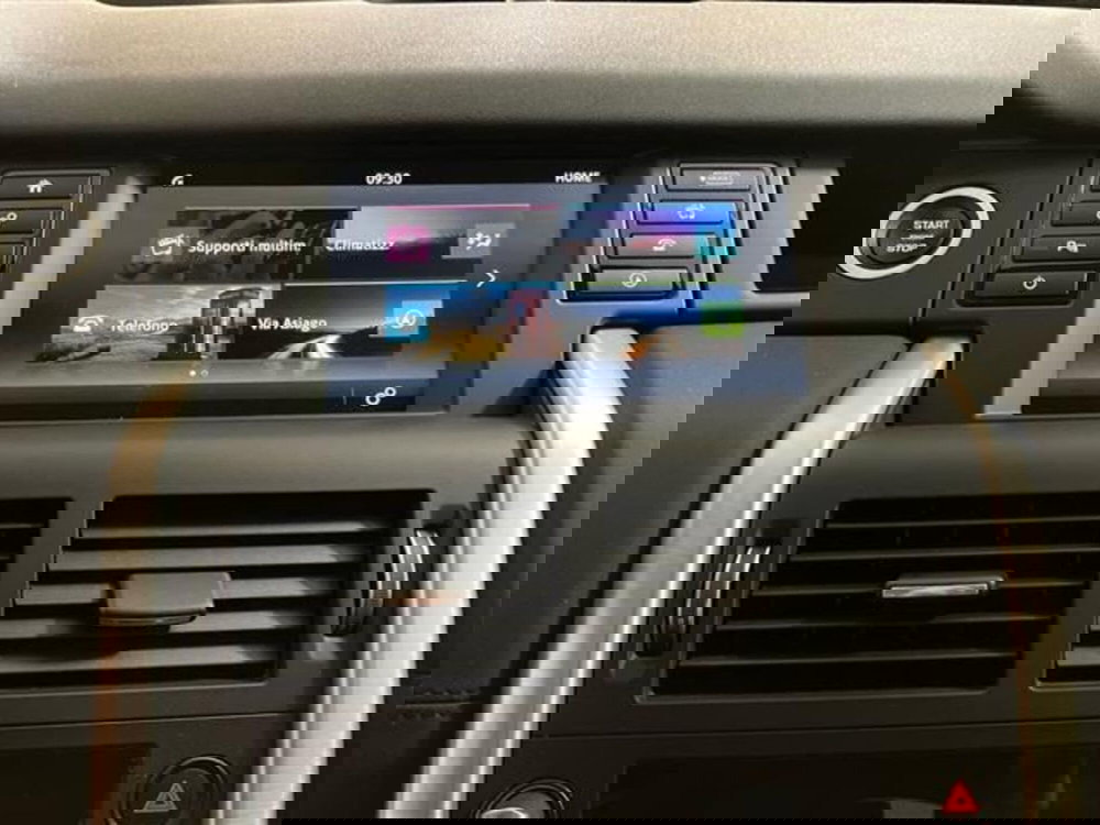 Land Rover Discovery Sport usata a Como (13)