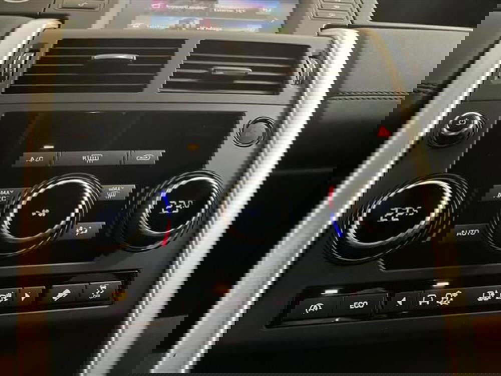 Land Rover Discovery Sport usata a Como (19)