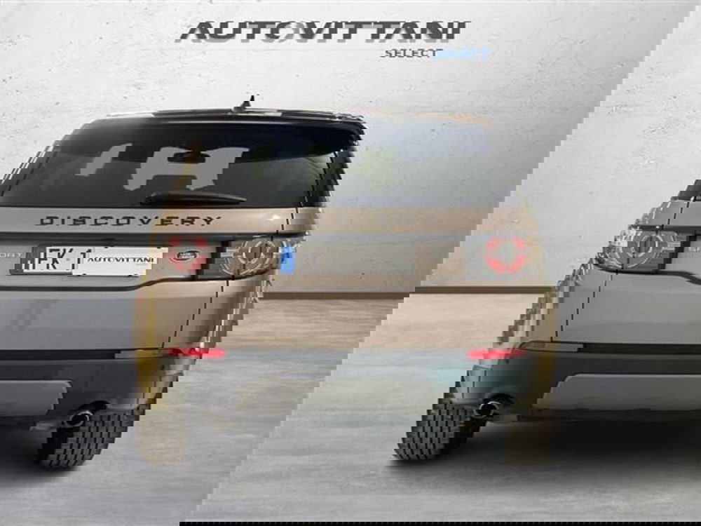 Land Rover Discovery Sport usata a Como (3)