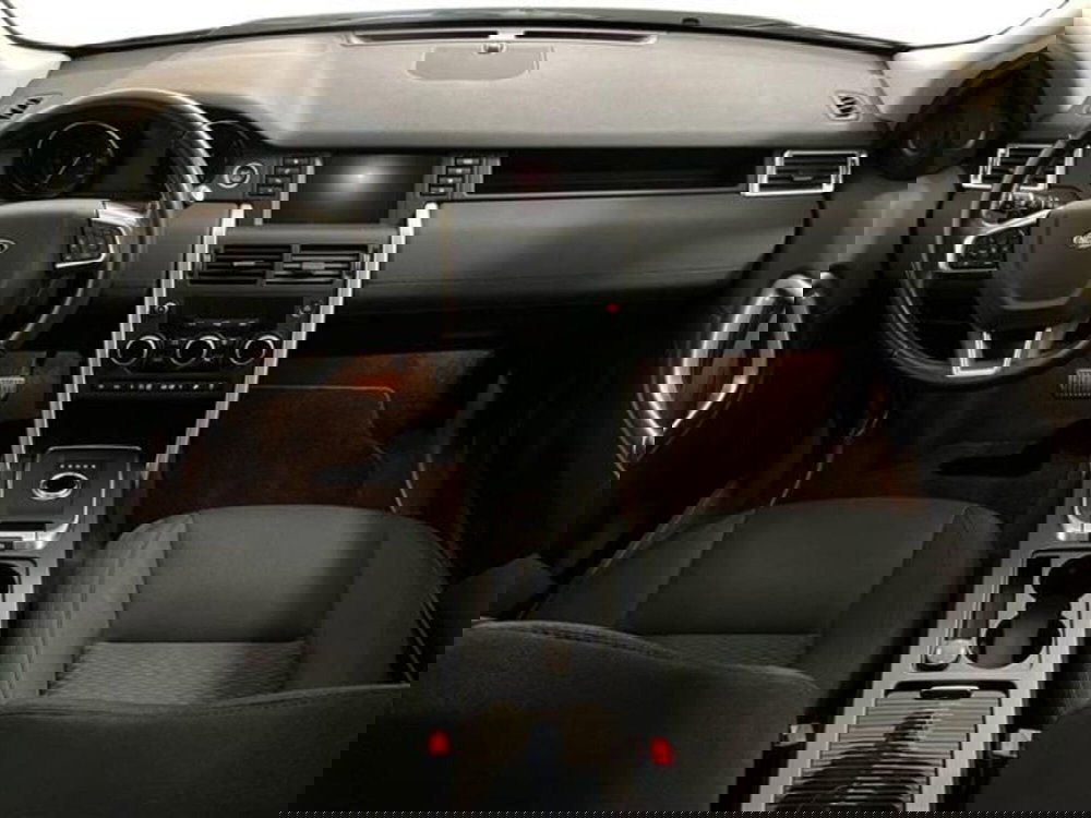 Land Rover Discovery Sport usata a Como (9)