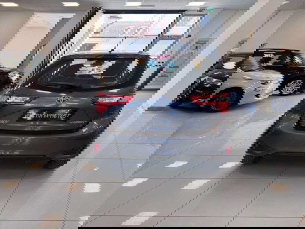 Toyota Yaris usata a Prato (4)