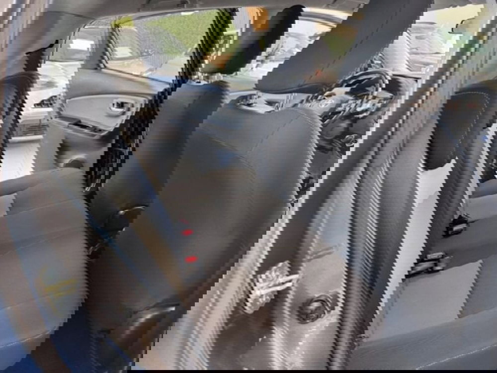 Toyota Yaris usata a Prato (9)