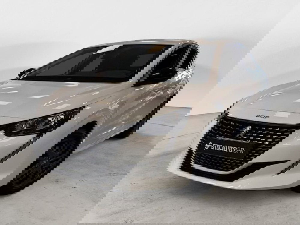 Peugeot 208 usata a Prato