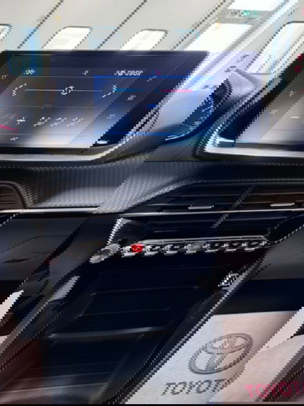 Peugeot 208 usata a Prato (12)