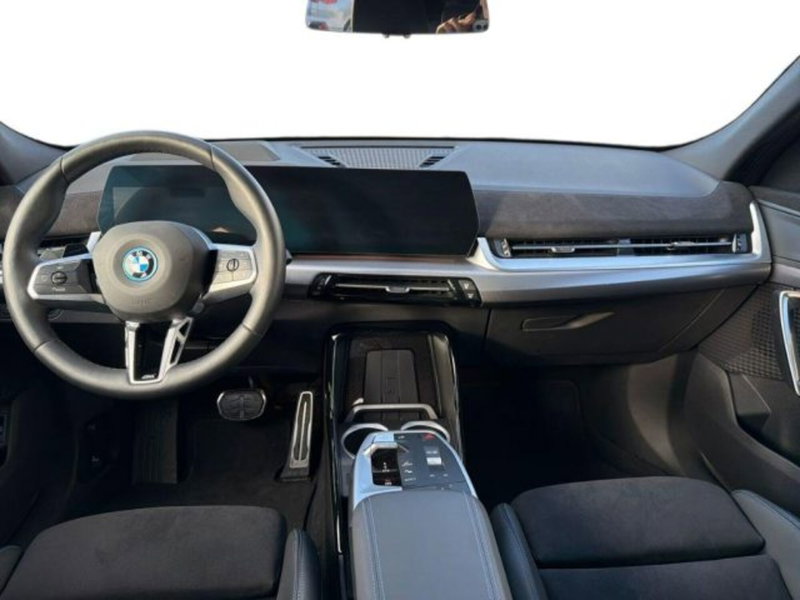 BMW iX2 usata a Lecce (6)