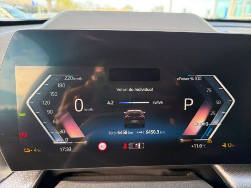 BMW iX2 usata a Lecce (8)