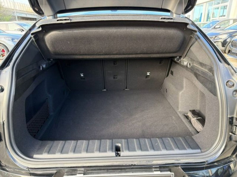 BMW iX2 usata a Lecce (10)