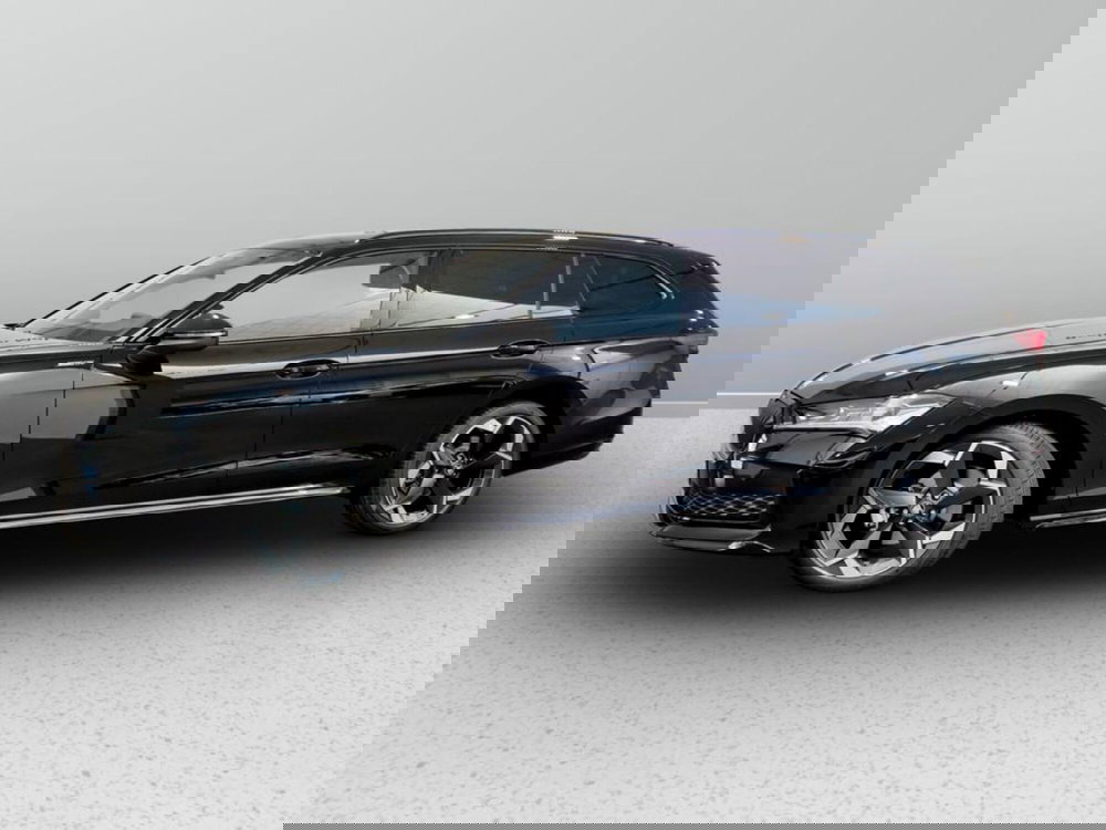 Skoda Superb Station Wagon nuova a Padova (2)