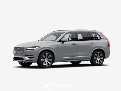 Volvo XC90 B5 (d) AWD automatico 7 posti Ultimate Bright del 2023 usata a Bari