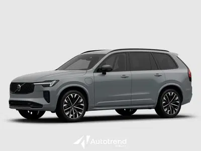 Volvo XC90 T8 Recharge AWD Plug-in Hybrid aut. 7 posti Plus Dark del 2025 usata a Bari