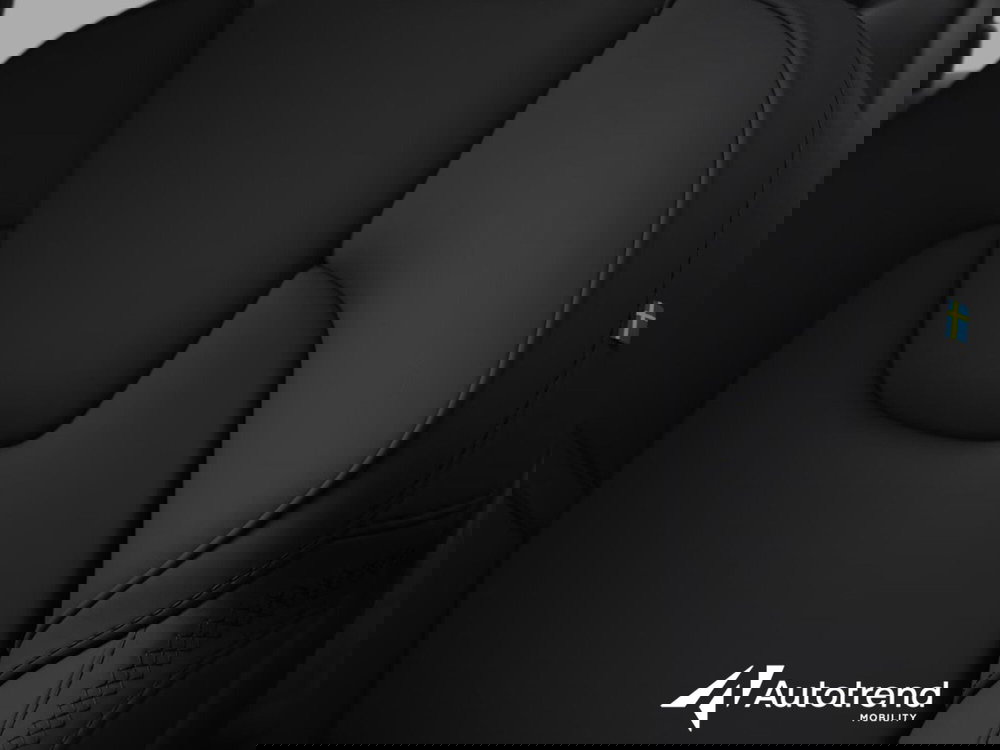 Volvo XC90 usata a Bari (11)