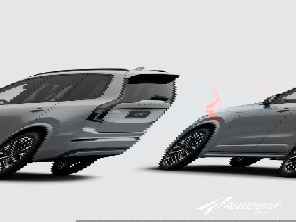 Volvo XC90 usata a Bari (3)