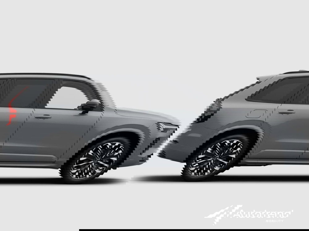 Volvo XC90 usata a Bari (6)