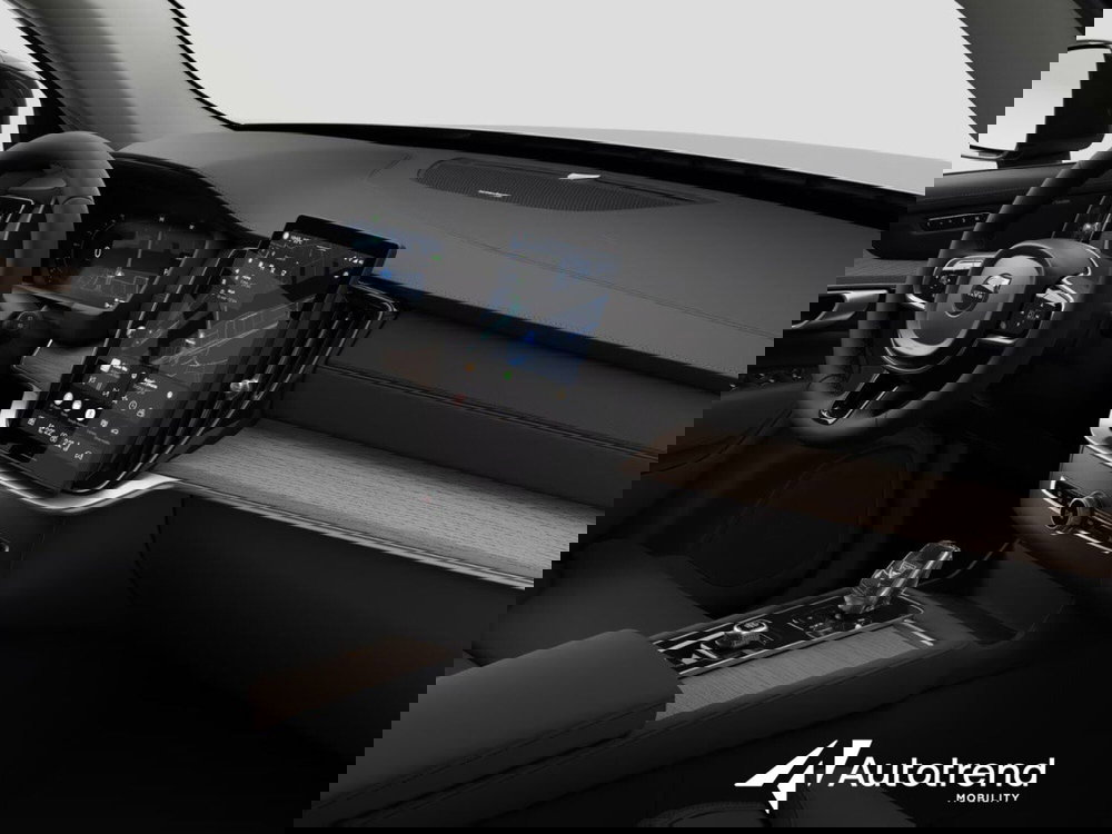 Volvo XC90 usata a Bari (10)