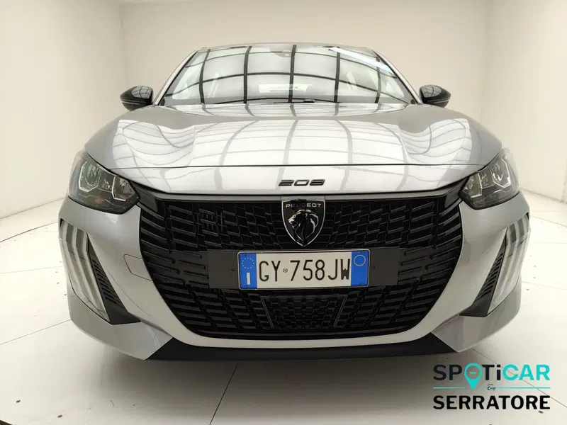 Peugeot 208 usata a Como (2)