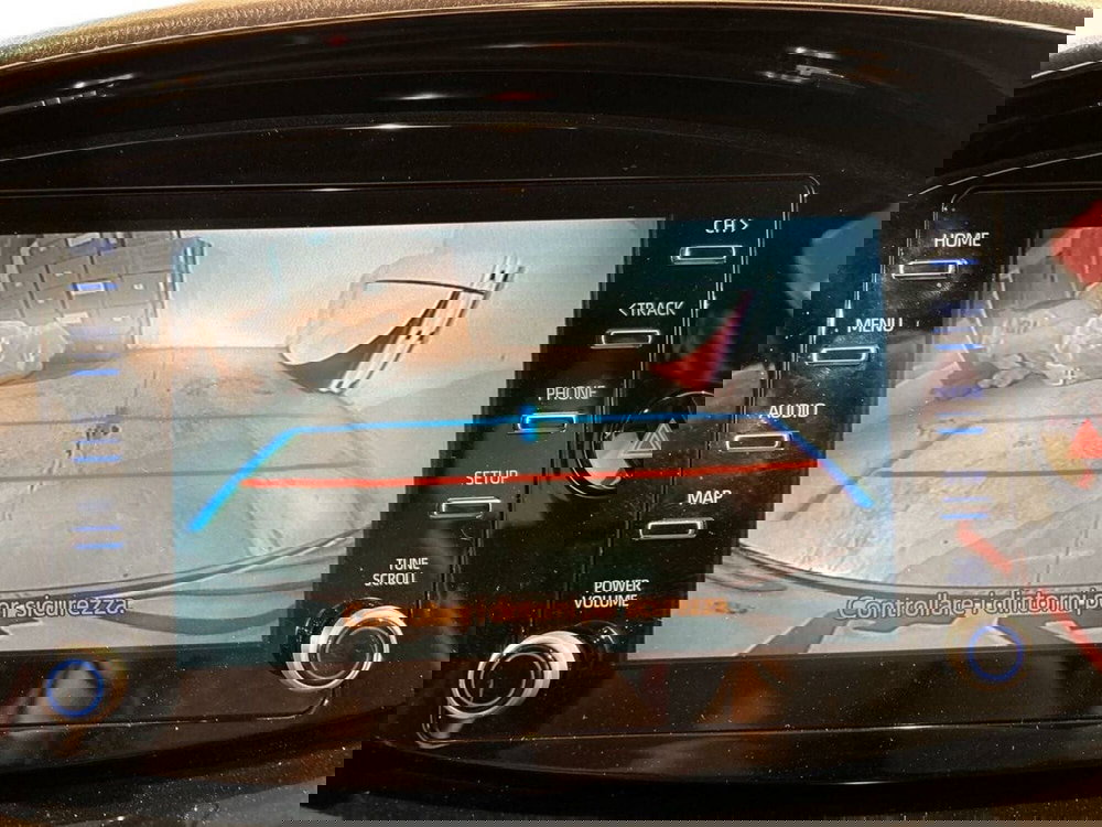 Toyota Aygo X usata a Lecco (14)