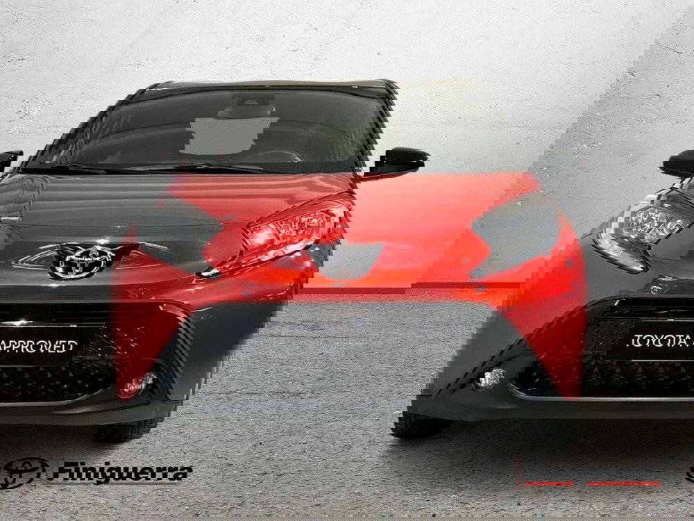 Toyota Aygo X usata a Lecco (3)