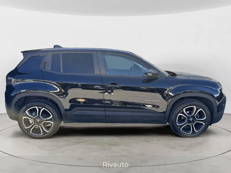 Jeep Avenger usata a Como (12)