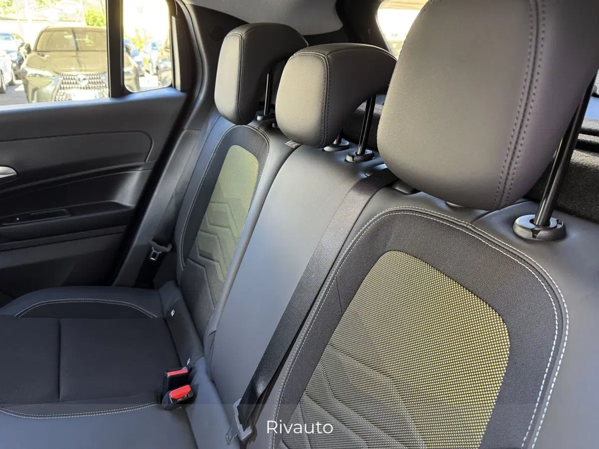 Jeep Avenger usata a Como (6)
