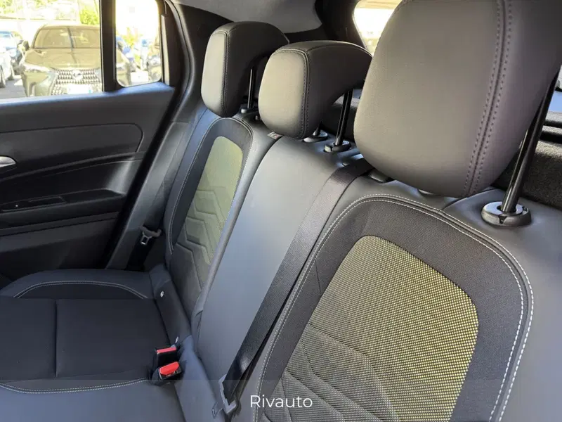 Jeep Avenger usata a Como (6)