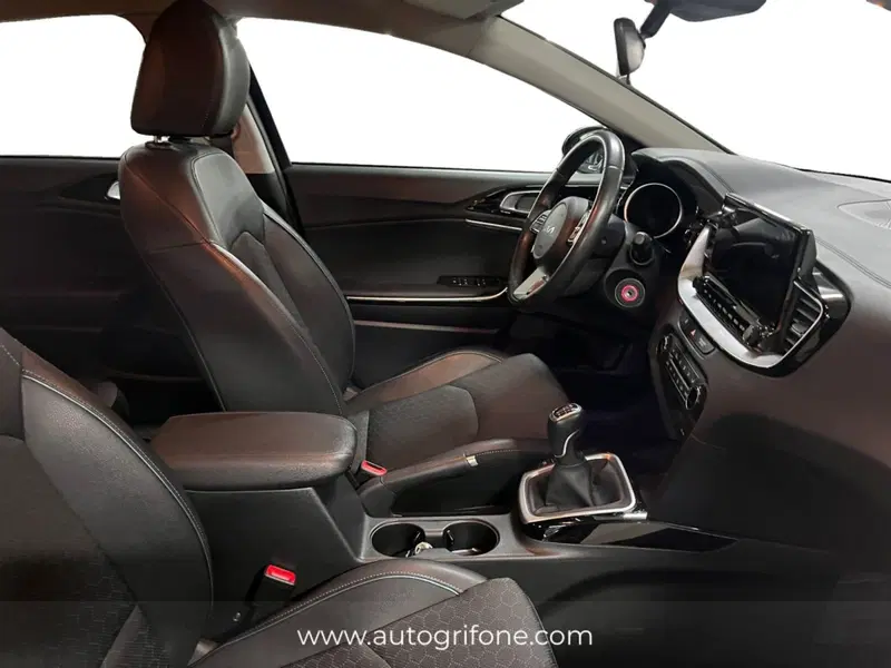Kia XCeed usata a Modena (15)