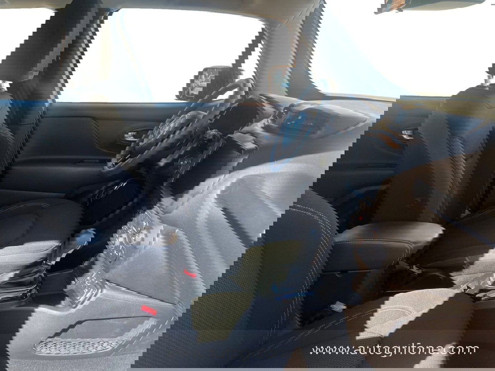 Jeep Renegade usata a Modena (15)