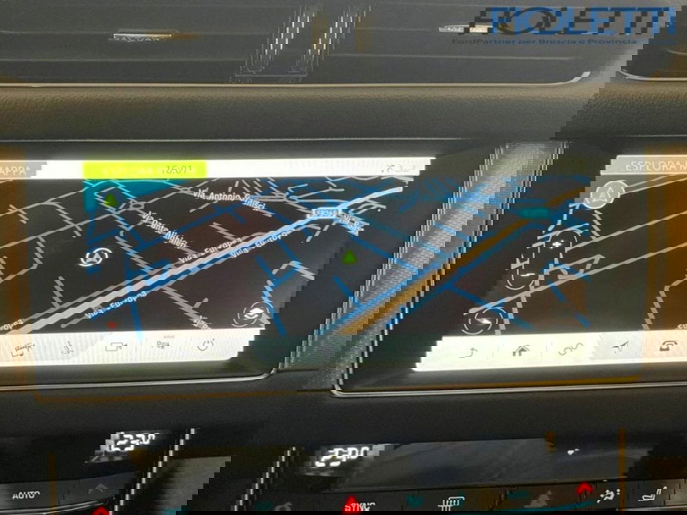 Jaguar XF usata a Brescia (10)