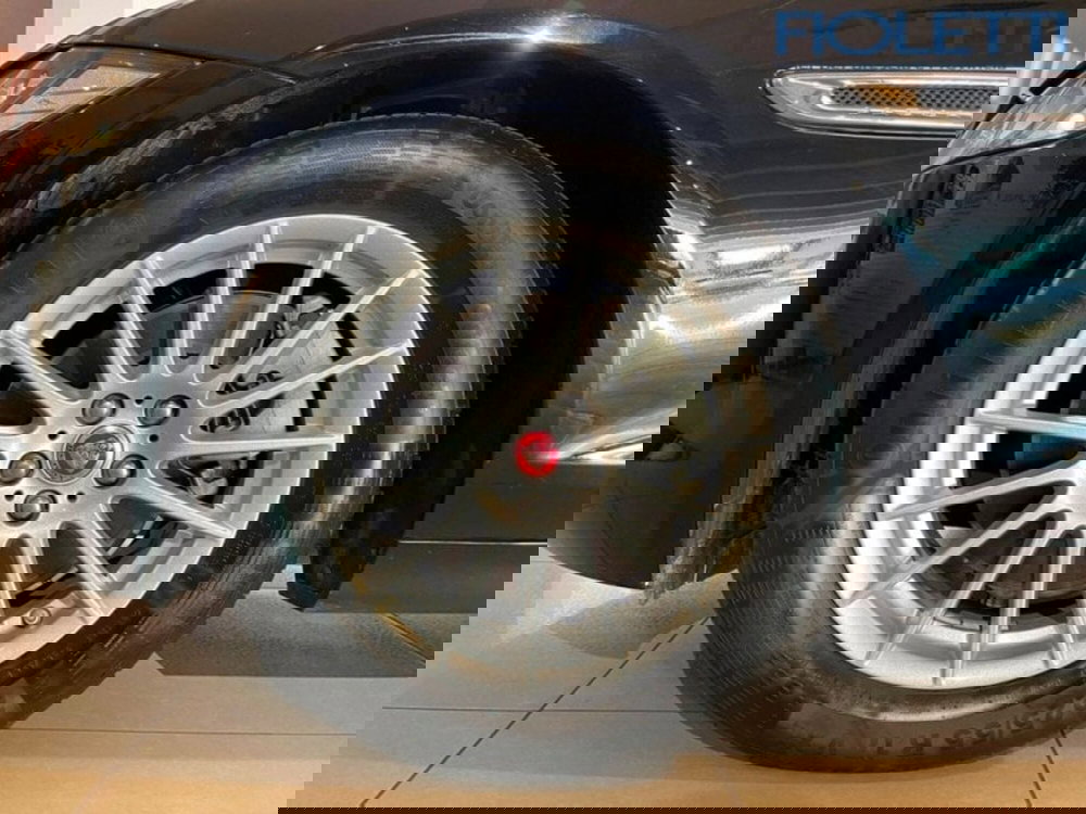 Jaguar XF usata a Brescia (14)