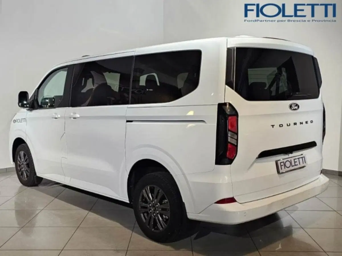 Ford Tourneo Custom usata a Brescia (2)