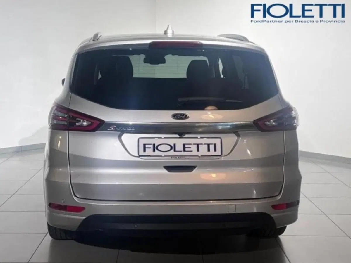 Ford S-Max usata a Brescia (5)