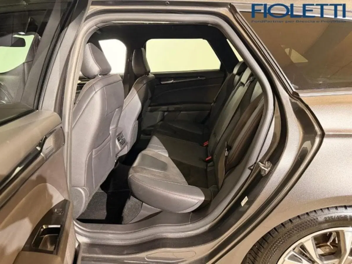 Ford Mondeo Station Wagon usata a Brescia (13)
