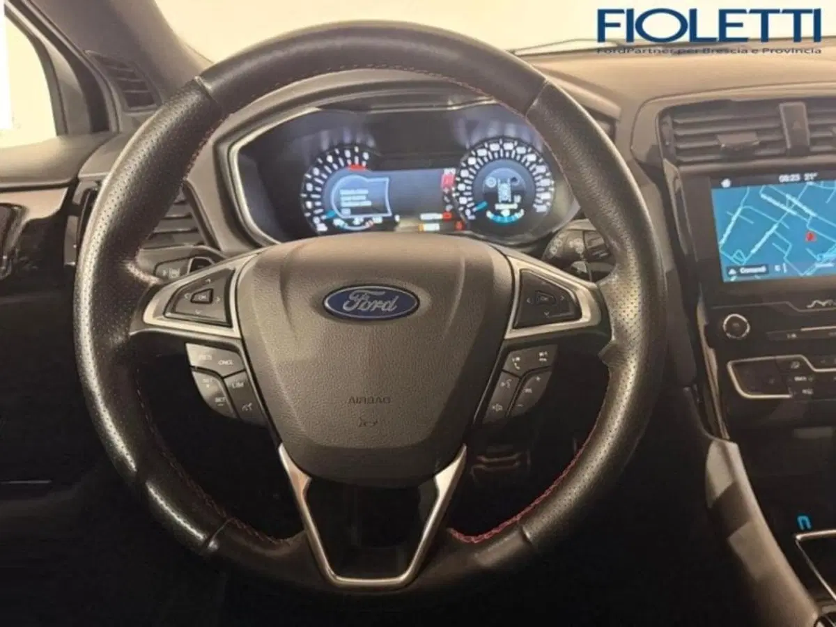 Ford Mondeo Station Wagon usata a Brescia (7)