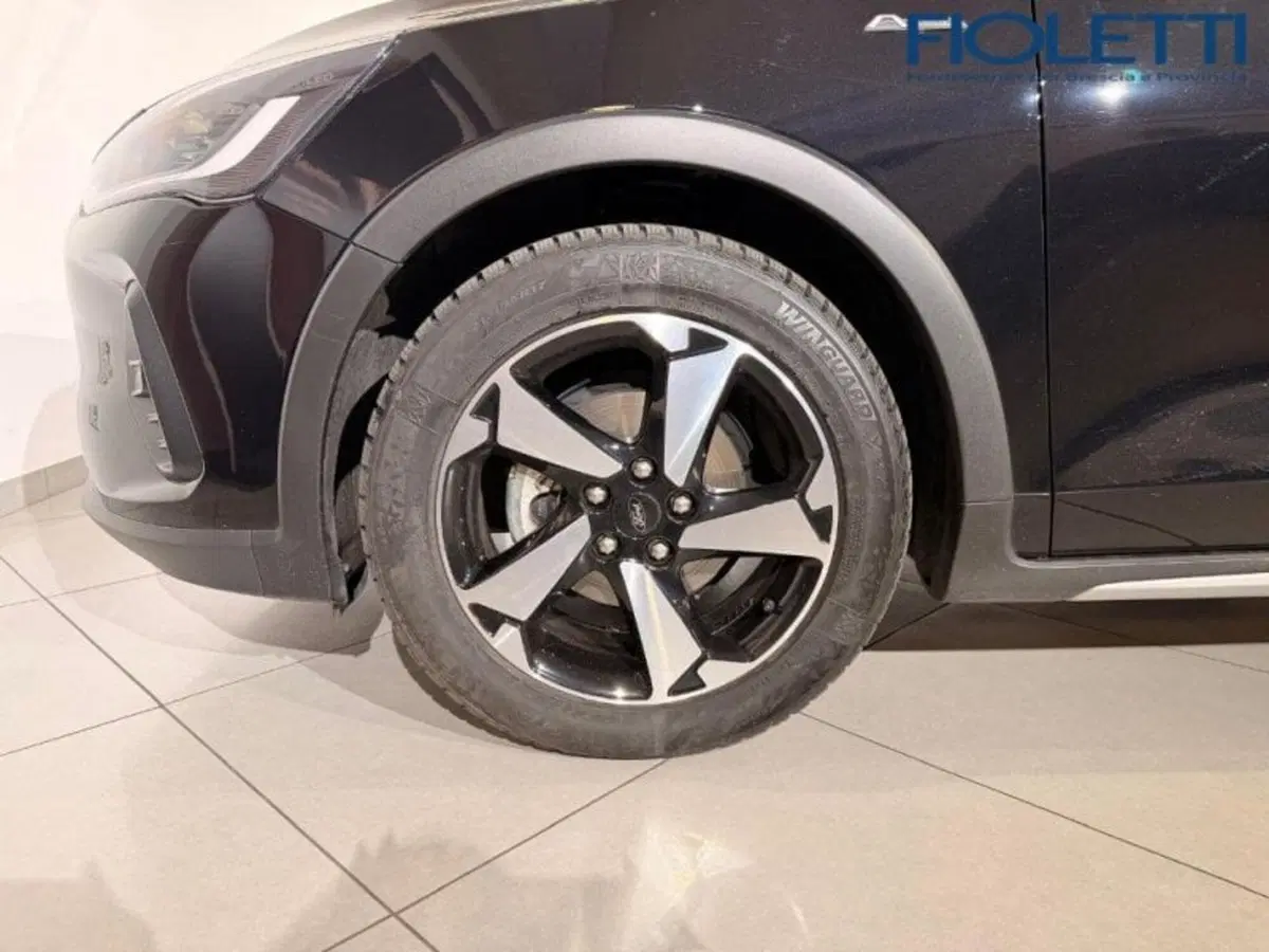 Ford Focus Station Wagon usata a Brescia (13)
