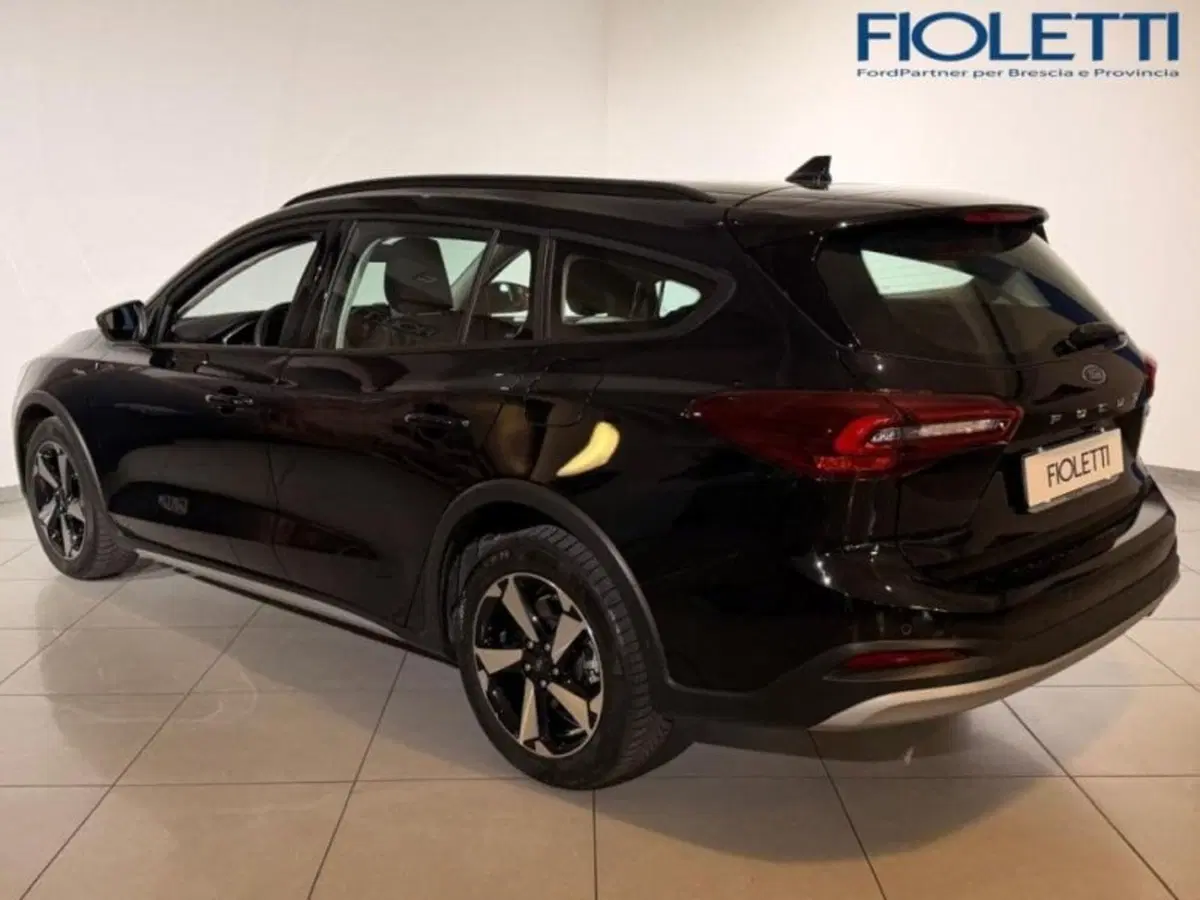 Ford Focus Station Wagon usata a Brescia (2)