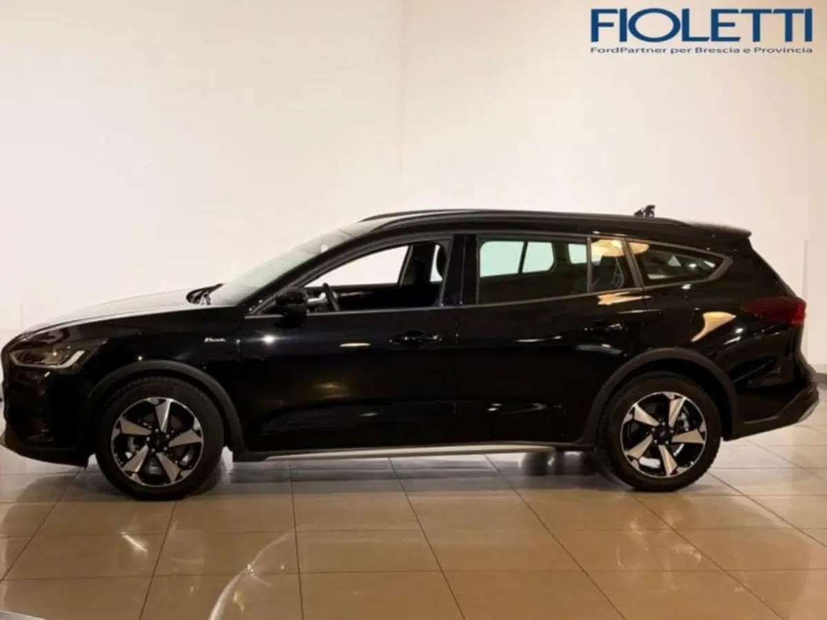 Ford Focus Station Wagon usata a Brescia (4)