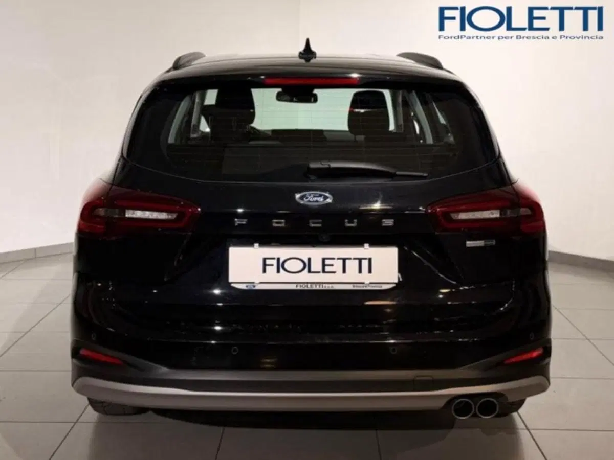 Ford Focus Station Wagon usata a Brescia (5)