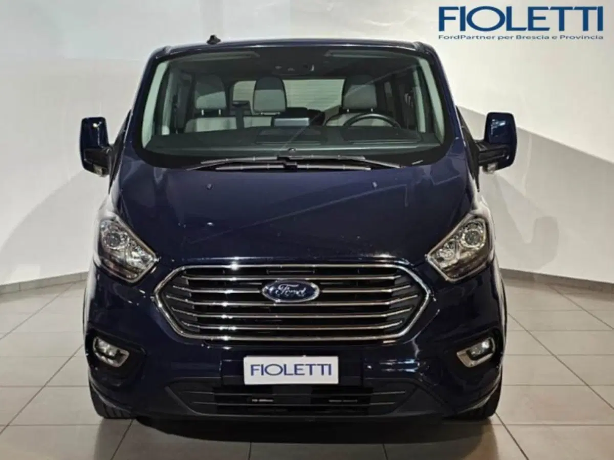 Ford Tourneo Custom usata a Brescia (3)